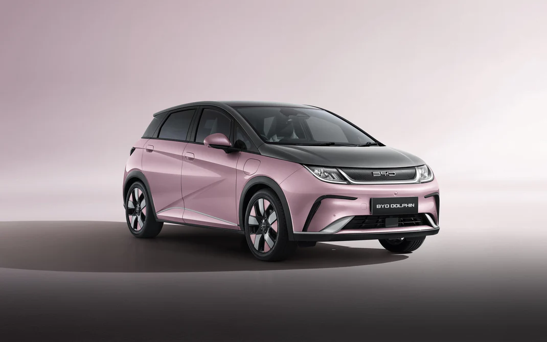 BYD Dolphin - 01